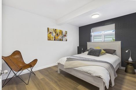 Photo of property in 7 Wesley Road, Kelburn, Wellington, 6012