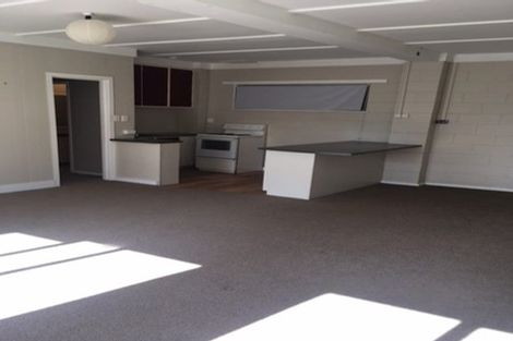 Photo of property in 15 Glencourt Place, Glenfield, Auckland, 0629