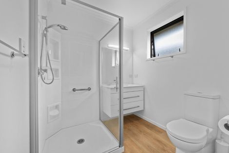 Photo of property in 32 Whiteley Street, Moturoa, New Plymouth, 4310