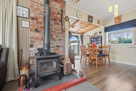 Photo of property in 34 Pannell Avenue, Wainoni, Christchurch, 8061