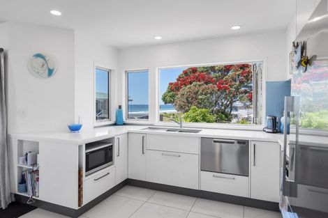 Photo of property in 185b Oceanbeach Road, Mount Maunganui, 3116