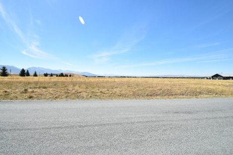 Photo of property in 122 The Drive, Twizel, 7999