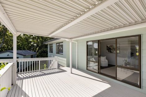 Photo of property in 2 Walnut Grove, Omokoroa, 3114