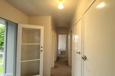 Photo of property in 6 Pukeko Place, Tokoroa, 3420