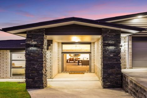 Photo of property in 31 Lippiatt Crescent, Pokeno, 2402