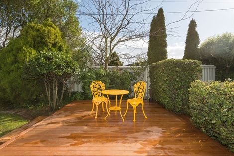 Photo of property in 119 Fifield Terrace, Opawa, Christchurch, 8023