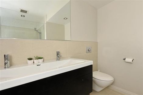 Photo of property in Gb/2 Bassett Road, Remuera, Auckland, 1050