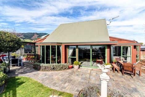 Photo of property in 2 Croisilles Place, Richmond, 7020