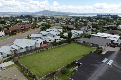 Photo of property in 10 Devoy Drive, Owhata, Rotorua, 3010