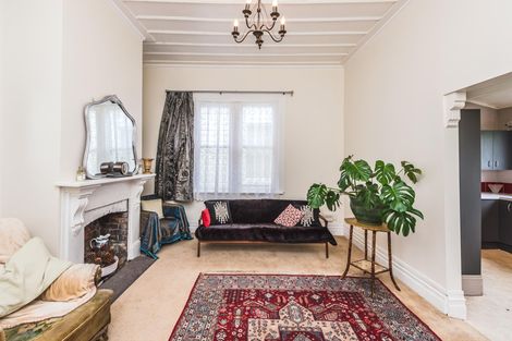 Photo of property in 17 Kelvin Street, Aramoho, Whanganui, 4500