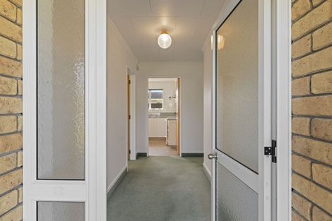 Photo of property in 2a Hamlet Street, Stratford, 4332