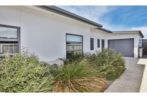 Photo of property in 5 Constance Place, Aidanfield, Christchurch, 8025