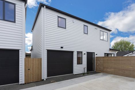 Photo of property in 3b Raupapa Street, Northcote, Auckland, 0627
