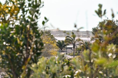 Photo of property in 8 Manuka Close, Mangawhai, 0505