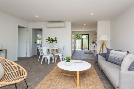 Photo of property in 3/129 Aikmans Road, Merivale, Christchurch, 8014