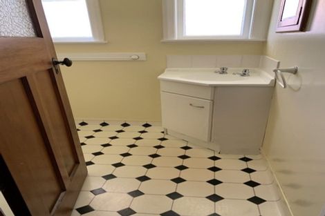 Photo of property in 26 Bedford Road, Marewa, Napier, 4110