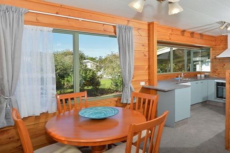 Photo of property in 15 Munro Place, Ngunguru, Whangarei, 0173