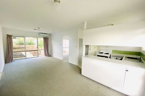 Photo of property in 2/37 Oriana Avenue, Lynfield, Auckland, 1042