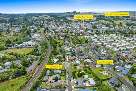 Photo of property in 7 Cherry Grove, Tuakau, 2121