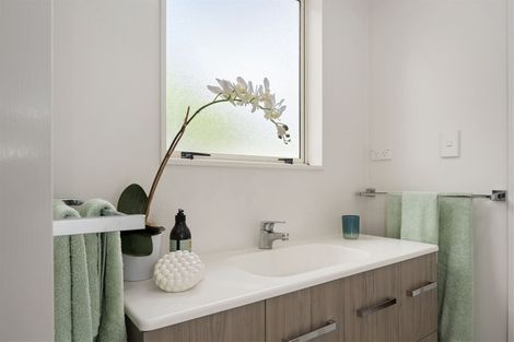 Photo of property in 9b Kaniere Street, Mount Maunganui, 3116