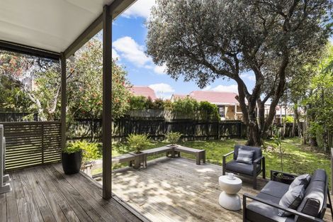 Photo of property in 2/16 Duncan Avenue, Te Atatu South, Auckland, 0610