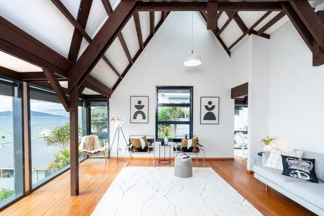 Photo of property in 62 The Parade, Paekakariki, 5034