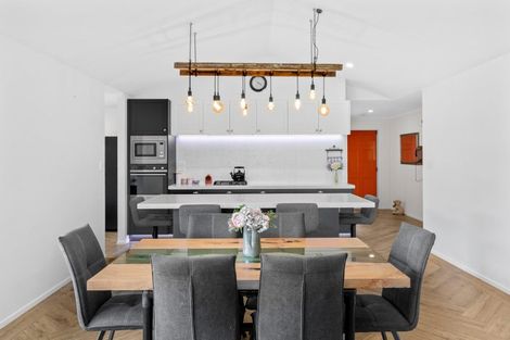 Photo of property in 25 Capstone Place, Te Kamo, 0185