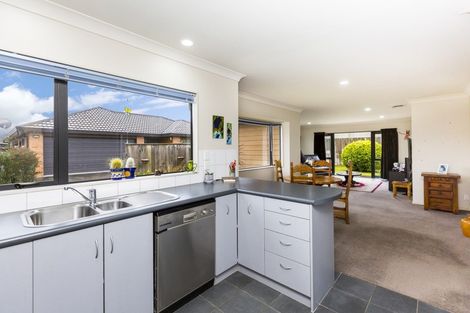 Photo of property in 5 Talbot Grove, Trentham, Upper Hutt, 5018