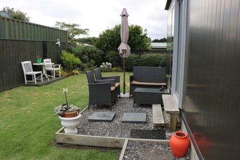 Photo of property in 27a Seabury Avenue, Foxton Beach, Foxton, 4815