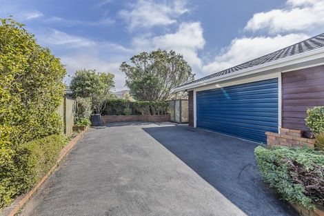 Photo of property in 31 Gurkha Crescent, Khandallah, Wellington, 6035
