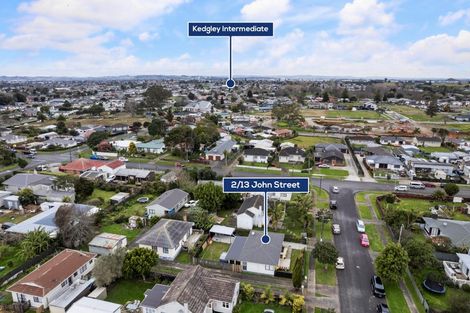 Photo of property in 2/13 John Street, Mangere East, Auckland, 2024