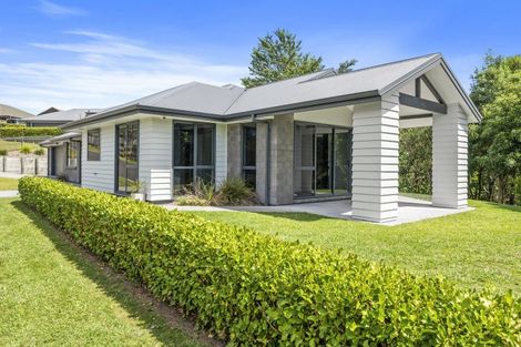 Photo of property in 10 Hamon Place, Pukehangi, Rotorua, 3015