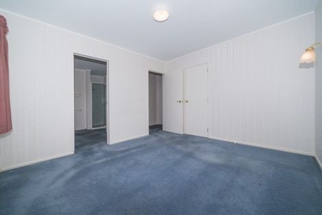 Photo of property in 6 Mckenzie Court, Terrace End, Palmerston North, 4410