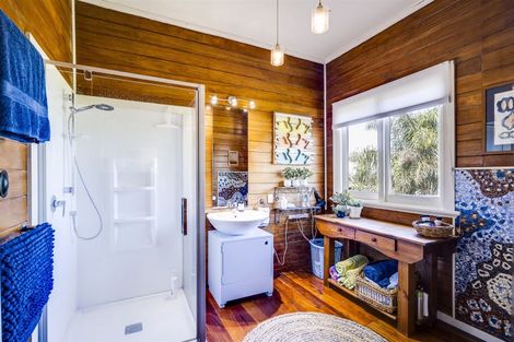 Photo of property in 1 Lawrence Road, Hospital Hill, Napier, 4110