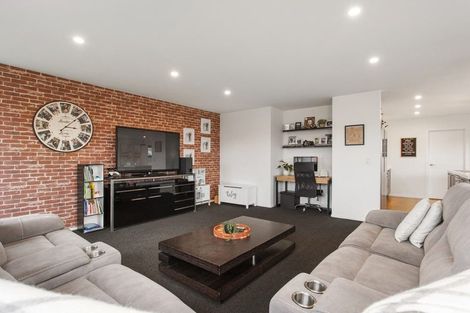 Photo of property in 19 Whincops Road, Halswell, Christchurch, 8025