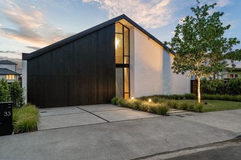 Photo of property in 33 Tirotai Crescent, Westmere, Auckland, 1022