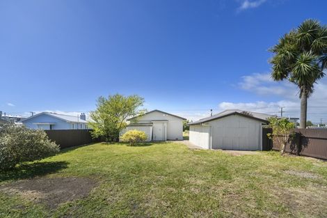 Photo of property in 5 Reserve Road, Longburn, Palmerston North, 4412