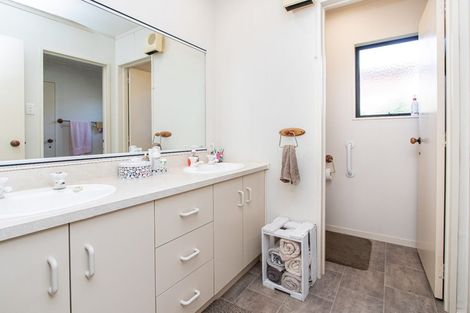 Photo of property in 36 Williamson Street, Cambridge, 3434