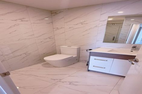 Photo of property in 309 Don Buck Road, Massey, Auckland, 0614