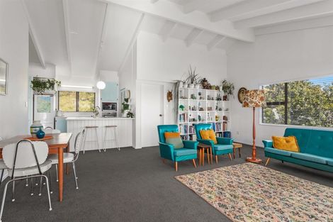 Photo of property in 305 Pohutukawa Avenue, Ohope, 3121