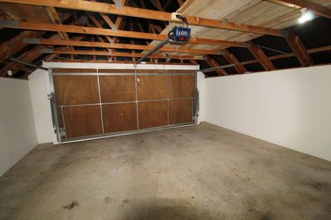 Photo of property in 9b Awarua Crescent, Orakei, Auckland, 1071