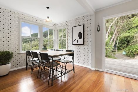 Photo of property in 96 Sidlaw Street, Strathmore Park, Wellington, 6022