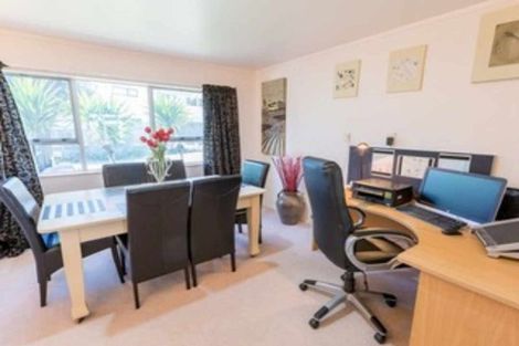 Photo of property in 27a Frimley Terrace, Waikanae Beach, Waikanae, 5036