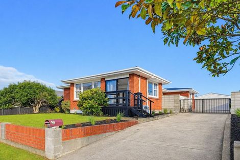 Photo of property in 5 Shamrock Place, Halswell, Christchurch, 8025