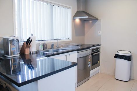 Photo of property in 8b Golf Avenue, Otahuhu, Auckland, 1062