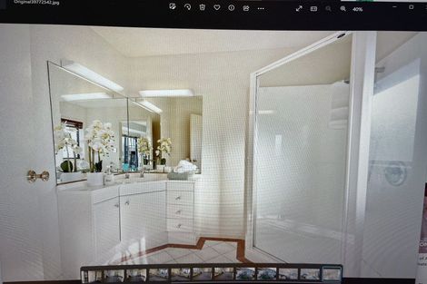 Photo of property in 2/31 Clovelly Road, Bucklands Beach, Auckland, 2012