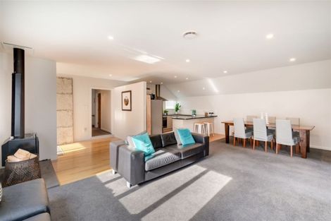 Photo of property in 99 Bryndwr Road, Bryndwr, Christchurch, 8052