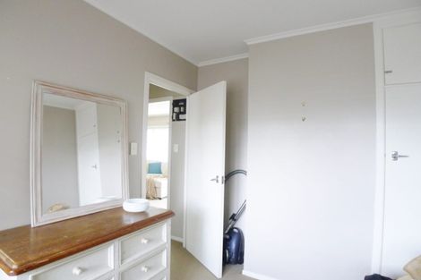 Photo of property in 3/6 Corrella Road, Belmont, Auckland, 0622