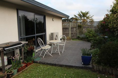 Photo of property in 11 Ellesmere Place, Oceanview, Timaru, 7910