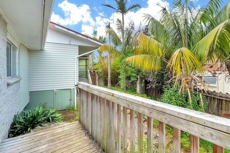 Photo of property in 30 Killarney Avenue, Torbay, Auckland, 0630